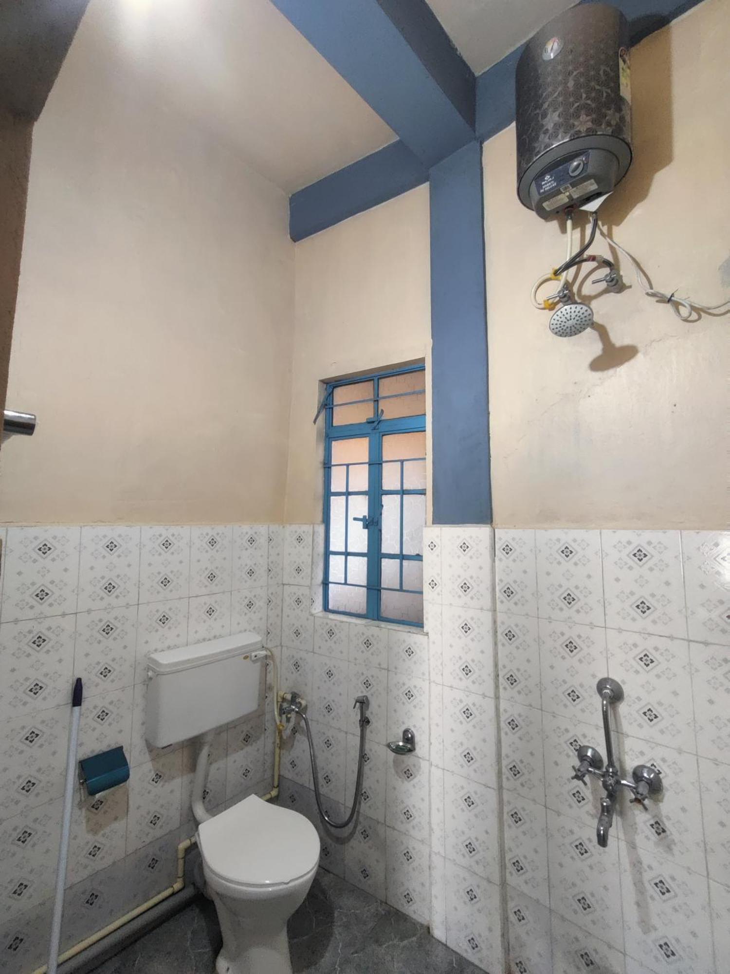 K J Homestay